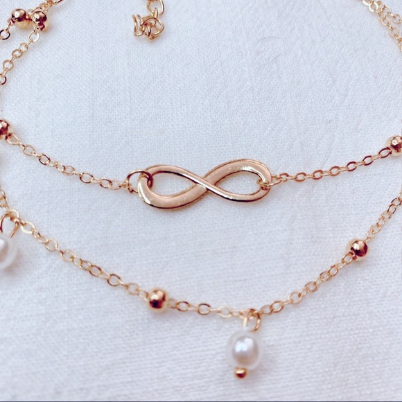 ❤️Seller’s Pick❤️ ❣️$25/3❣️ Unlimited Faux Pearls Double Bracelets - Picture 5 of 11